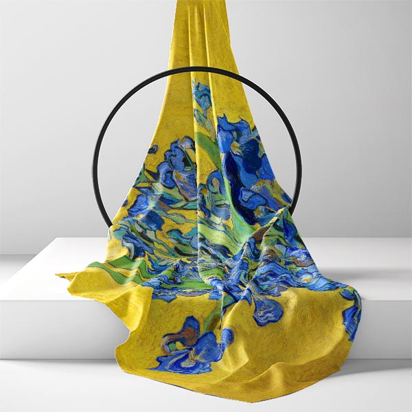 Seidenschal | Vase mit Schwertlilien vor gelbem Hintergrund | Vincent van Gogh | Image 2